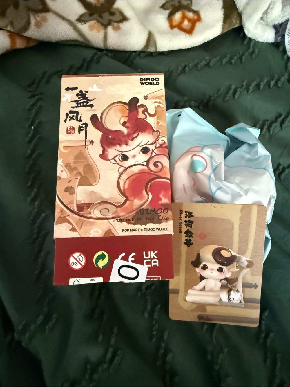 Dimoo World Figurine- River Scroll